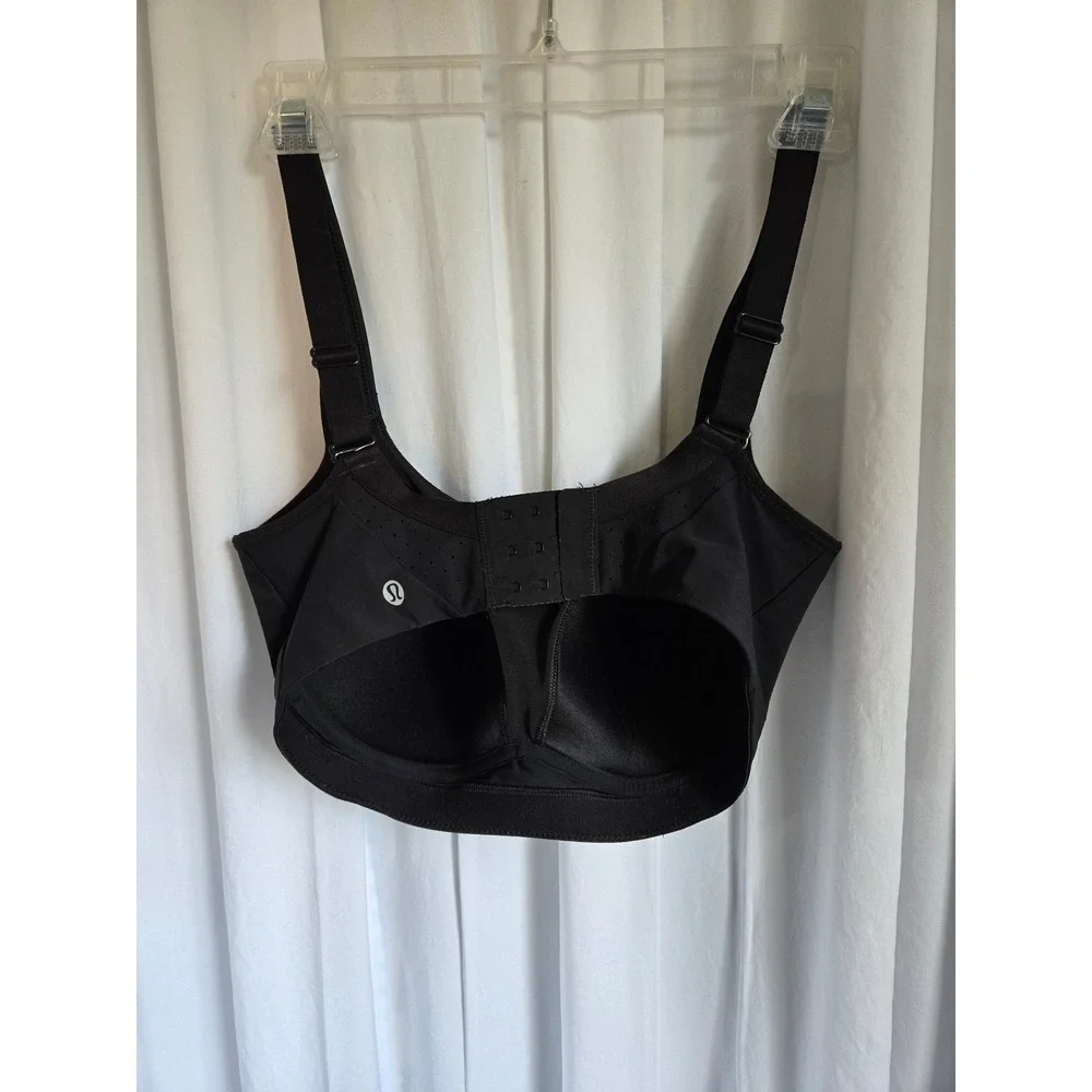 Lululemon High Support Sports Bra Black 32E Adjustable Straps Gym Running